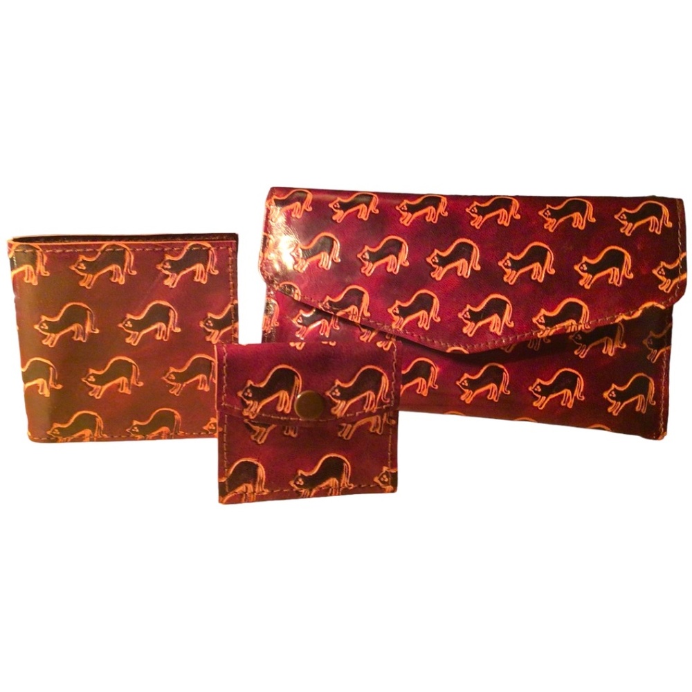 Vintage leather 3 pce embossed leather clutch, wallet & coin pouch set.